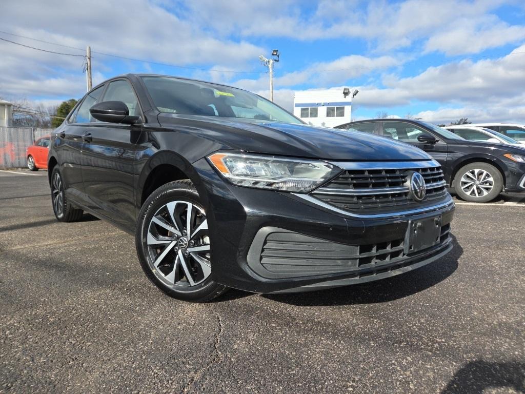 used 2024 Volkswagen Jetta car, priced at $16,916