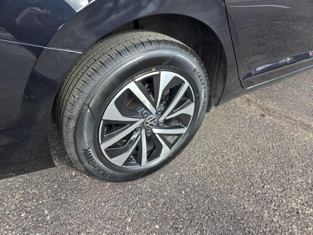 used 2024 Volkswagen Jetta car, priced at $16,916