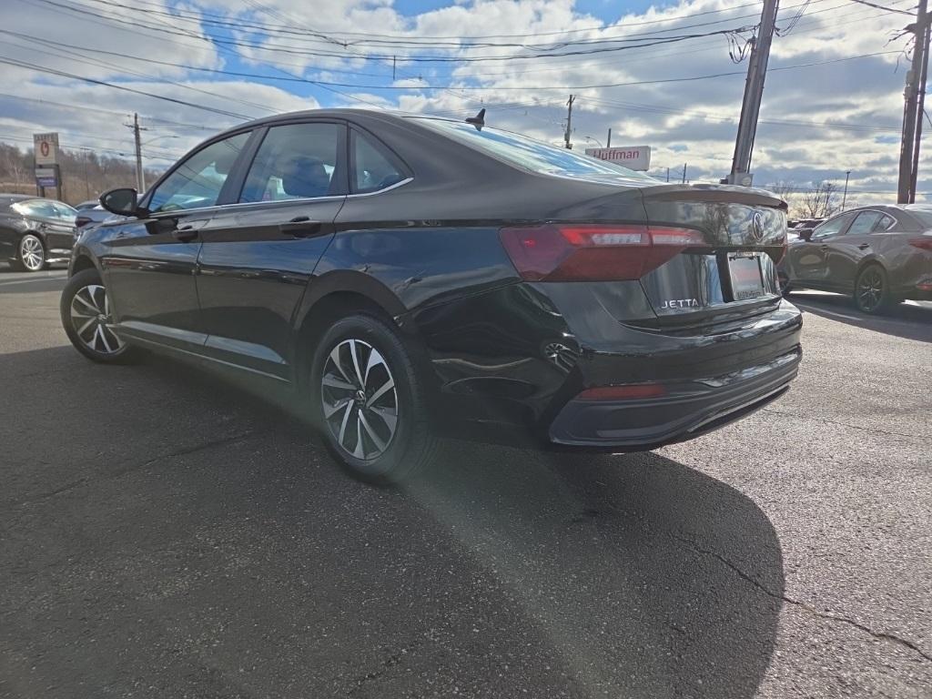 used 2024 Volkswagen Jetta car, priced at $16,916