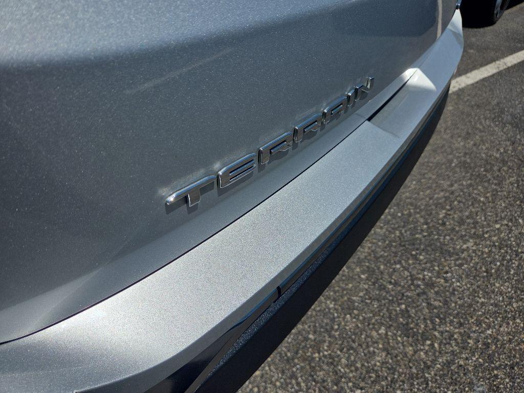 used 2022 GMC Terrain car, priced at $23,276