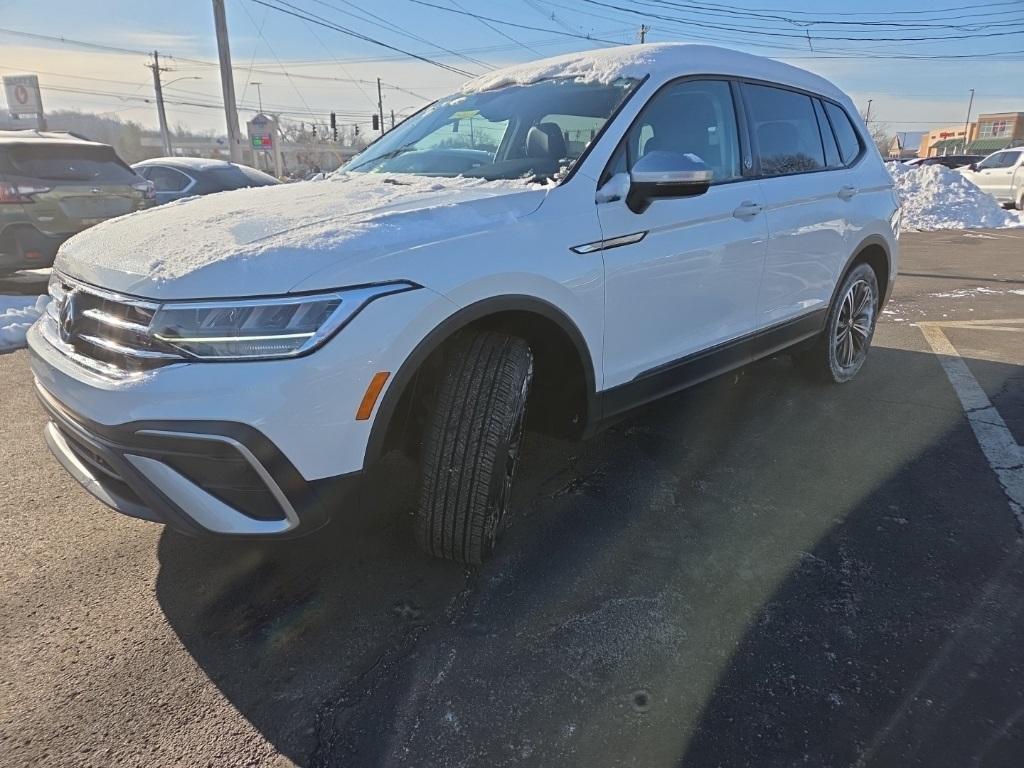 used 2024 Volkswagen Tiguan car, priced at $23,217