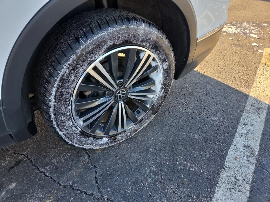 used 2024 Volkswagen Tiguan car, priced at $23,217