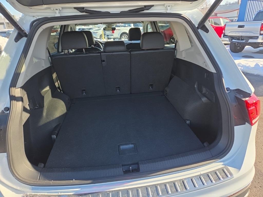 used 2024 Volkswagen Tiguan car, priced at $23,217