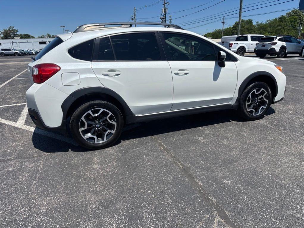 used 2017 Subaru Crosstrek car, priced at $17,768