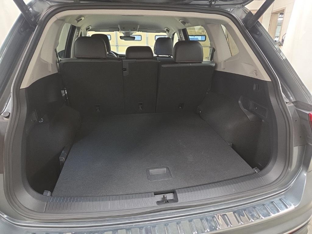 used 2024 Volkswagen Tiguan car, priced at $22,161