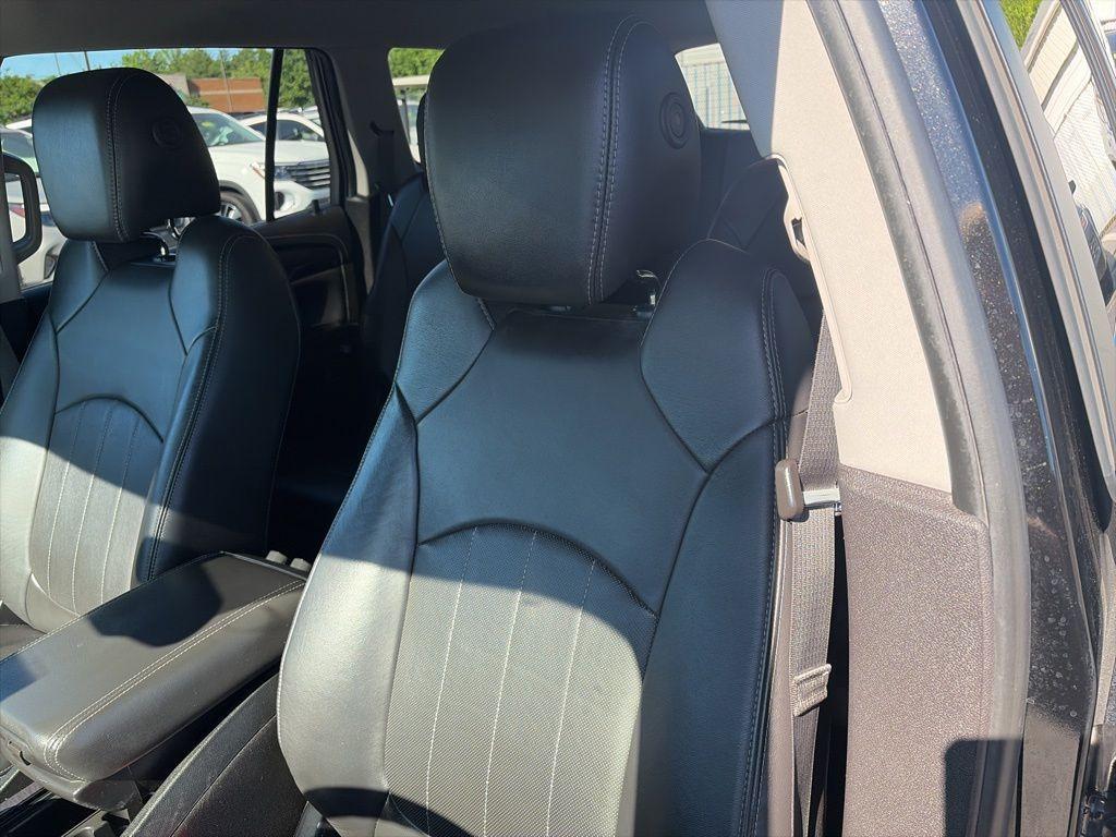 used 2017 Buick Enclave car, priced at $10,800