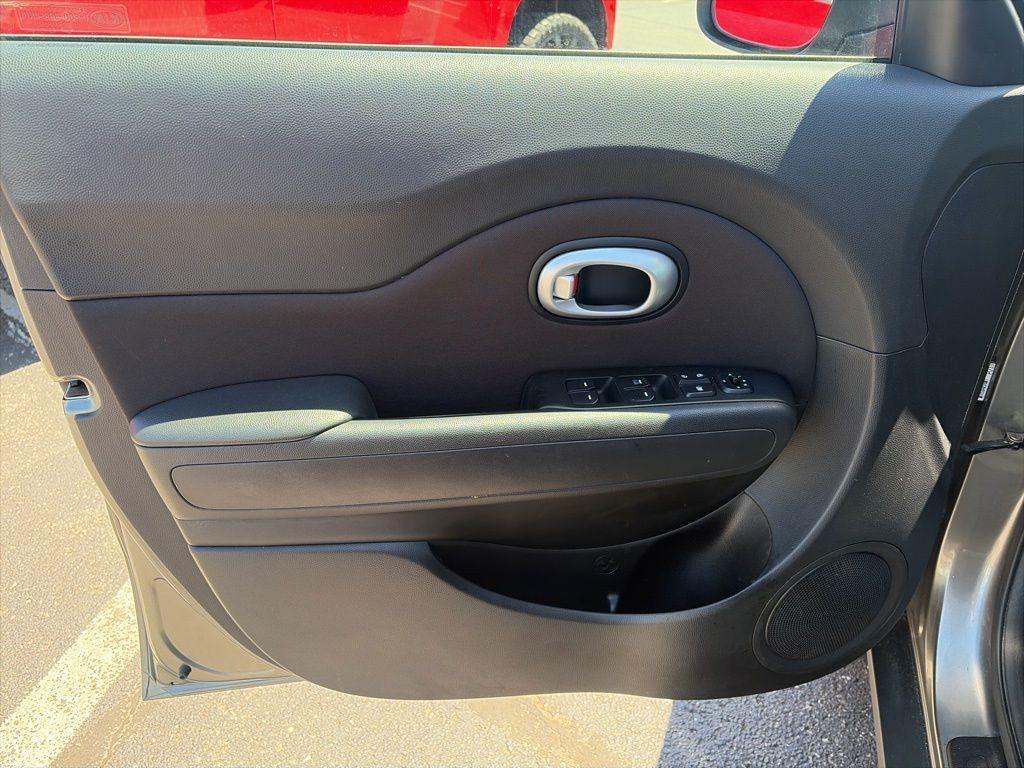used 2016 Kia Soul car, priced at $9,199