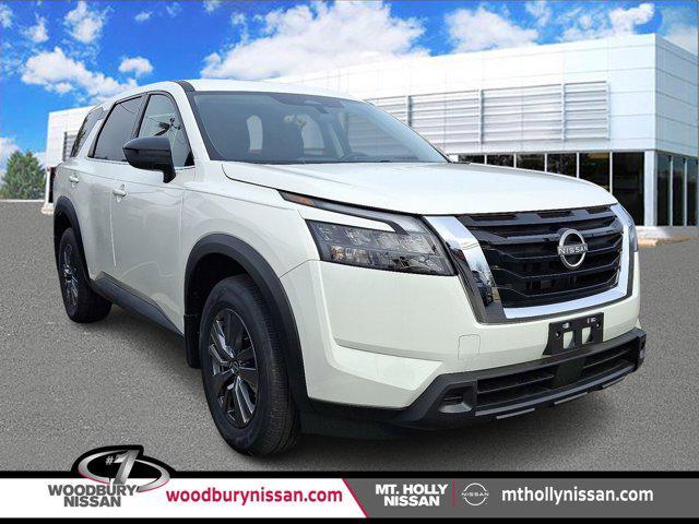 used 2025 Nissan Pathfinder car, priced at $32,400