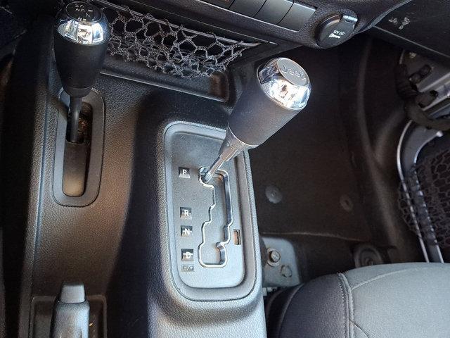 used 2015 Jeep Wrangler Unlimited car, priced at $18,900