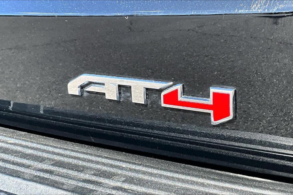 used 2023 GMC Yukon car, priced at $54,688