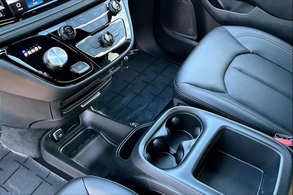 new 2026 Chrysler Pacifica car, priced at $44,110