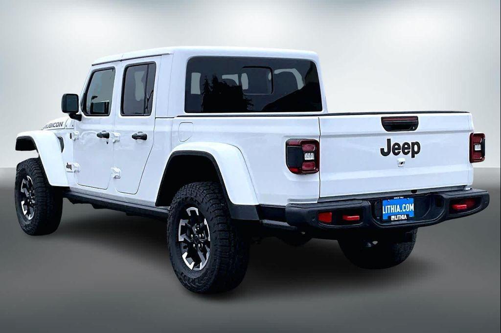 new 2026 Jeep Gladiator car, priced at $60,515