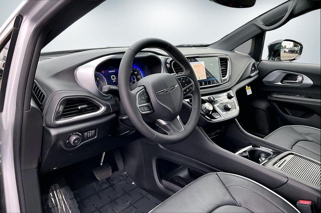 new 2026 Chrysler Pacifica car, priced at $53,245