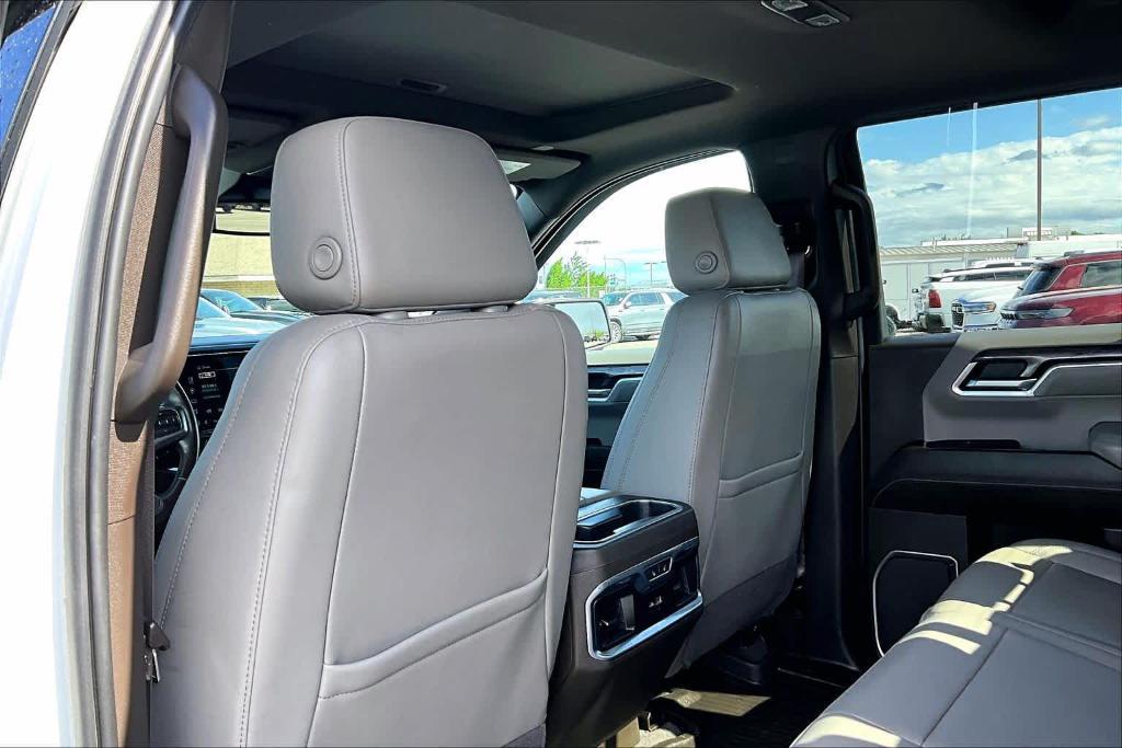 used 2022 Chevrolet Silverado 1500 car, priced at $37,388