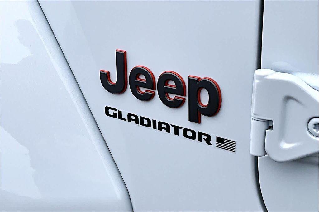 new 2026 Jeep Gladiator car, priced at $59,365