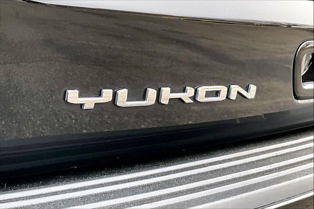 used 2025 GMC Yukon car, priced at $68,888