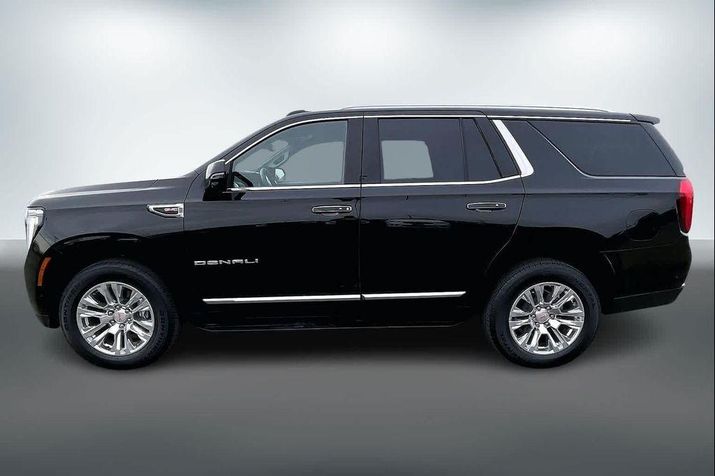 used 2025 GMC Yukon car, priced at $68,888