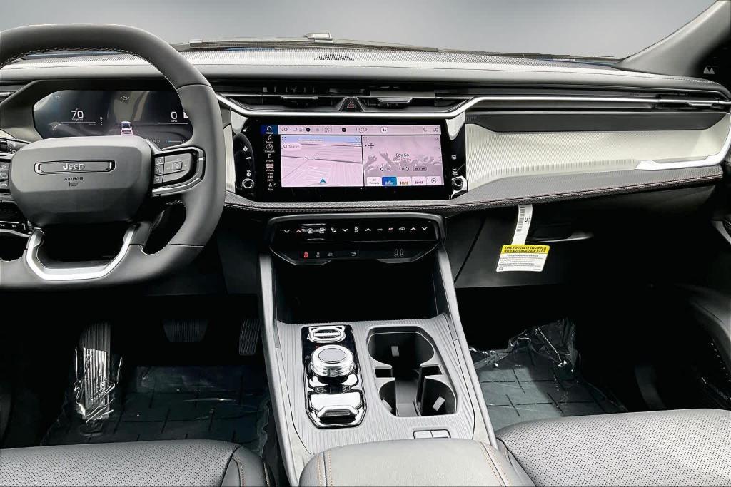 new 2026 Jeep Cherokee car, priced at $37,329