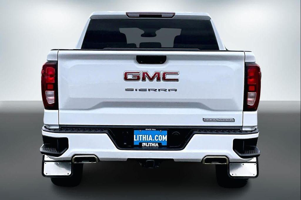 used 2022 GMC Sierra 1500 car, priced at $39,788