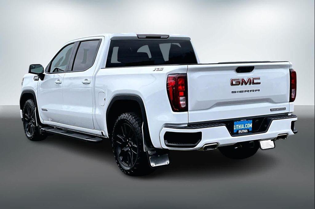 used 2022 GMC Sierra 1500 car, priced at $39,788