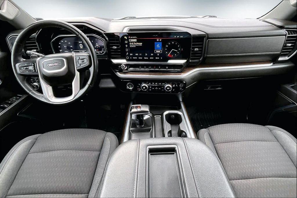 used 2022 GMC Sierra 1500 car, priced at $39,788
