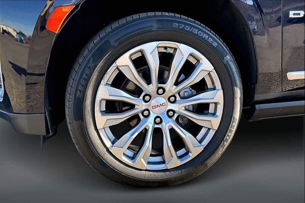 used 2023 GMC Yukon car, priced at $49,998