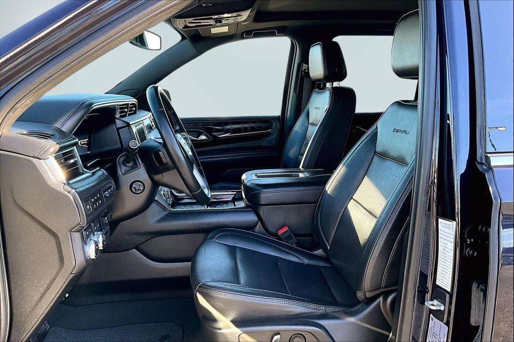 used 2023 GMC Yukon car, priced at $49,998