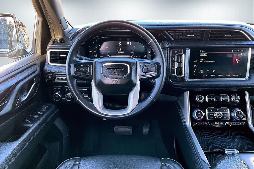 used 2023 GMC Yukon car, priced at $49,998