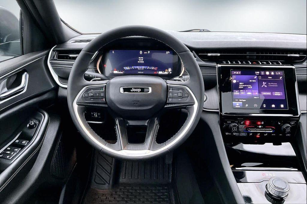 used 2024 Jeep Grand Cherokee L car, priced at $30,888