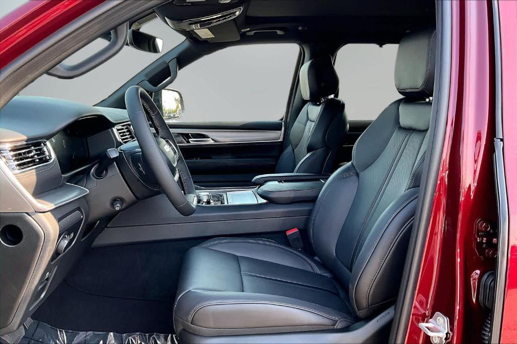 new 2026 Jeep Grand Wagoneer L car, priced at $77,063