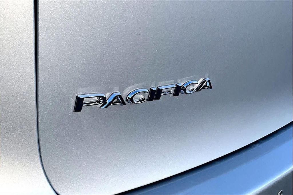 new 2026 Chrysler Pacifica car, priced at $42,325