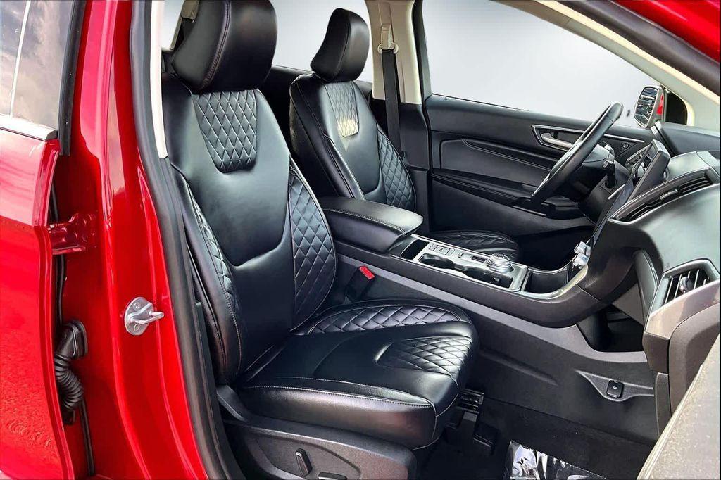used 2024 Ford Edge car, priced at $23,488