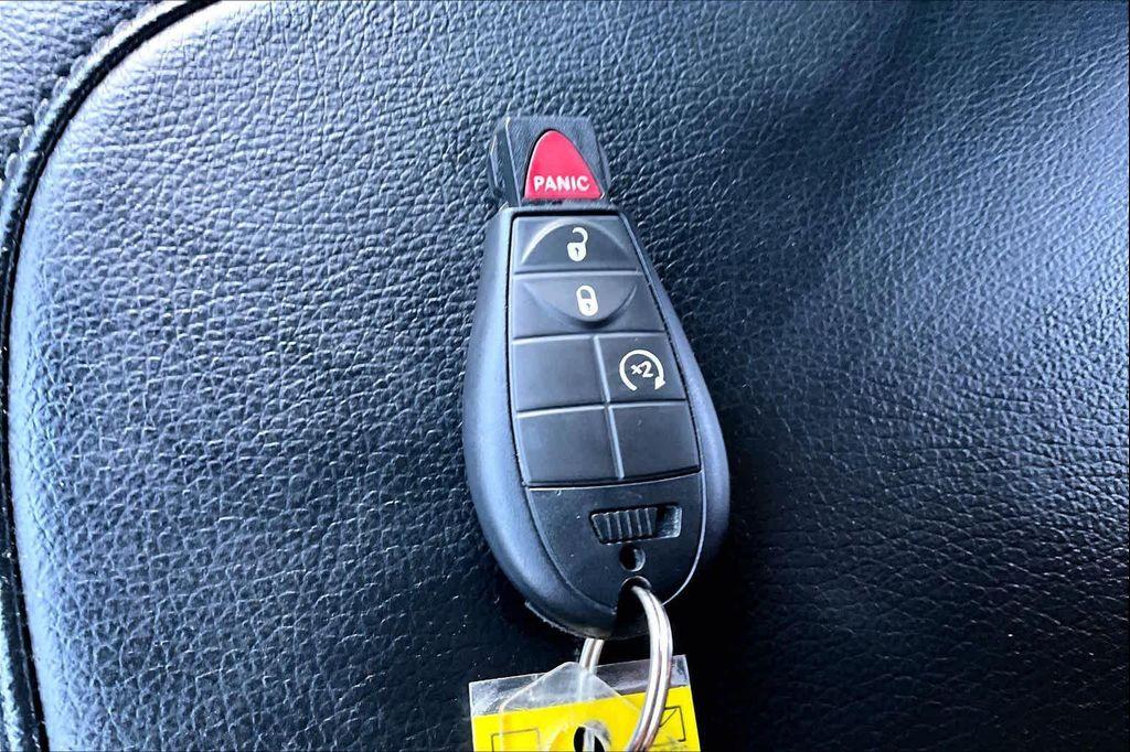 used 2021 Ram 1500 Classic car, priced at $27,988