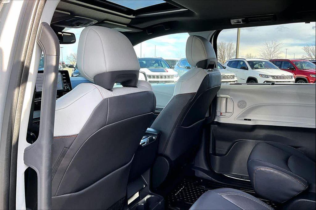 used 2024 Toyota Sienna car, priced at $45,888