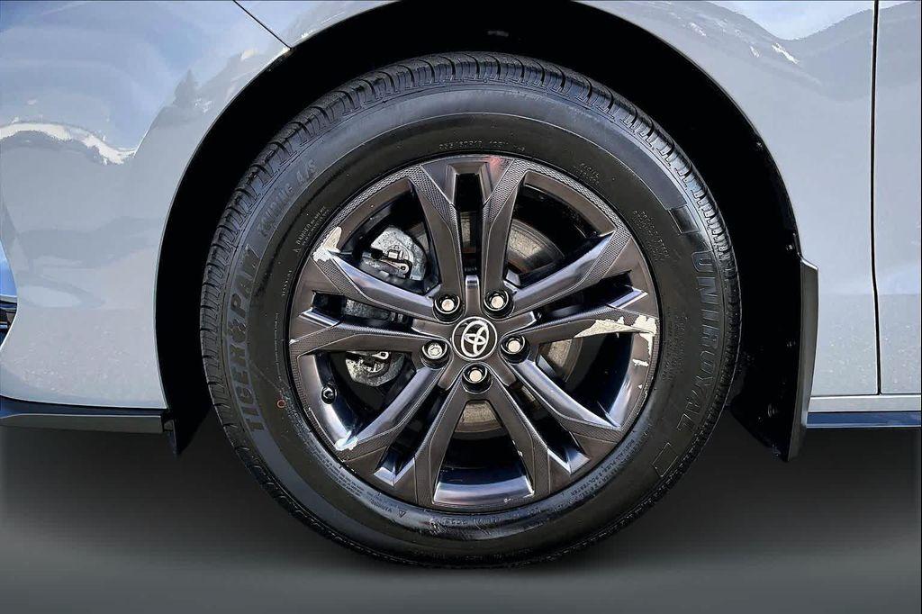 used 2024 Toyota Sienna car, priced at $45,888