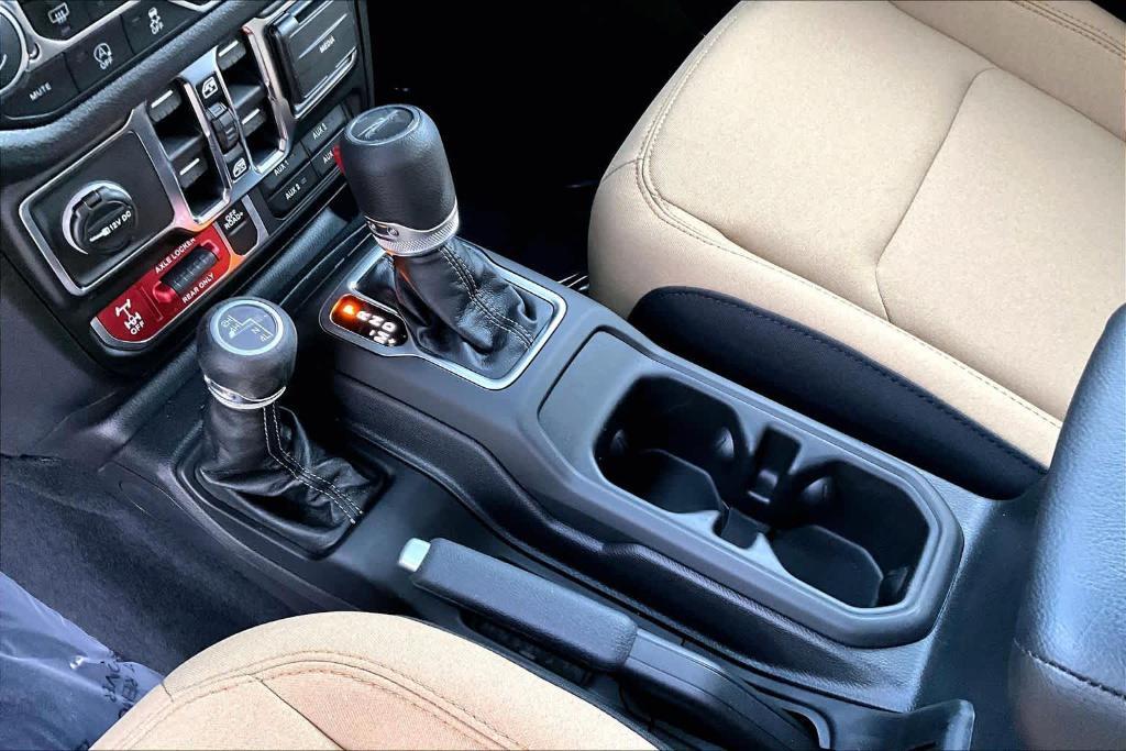 new 2026 Jeep Gladiator car, priced at $51,820