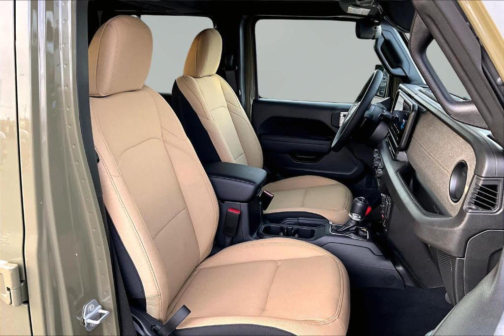 new 2026 Jeep Gladiator car, priced at $51,820