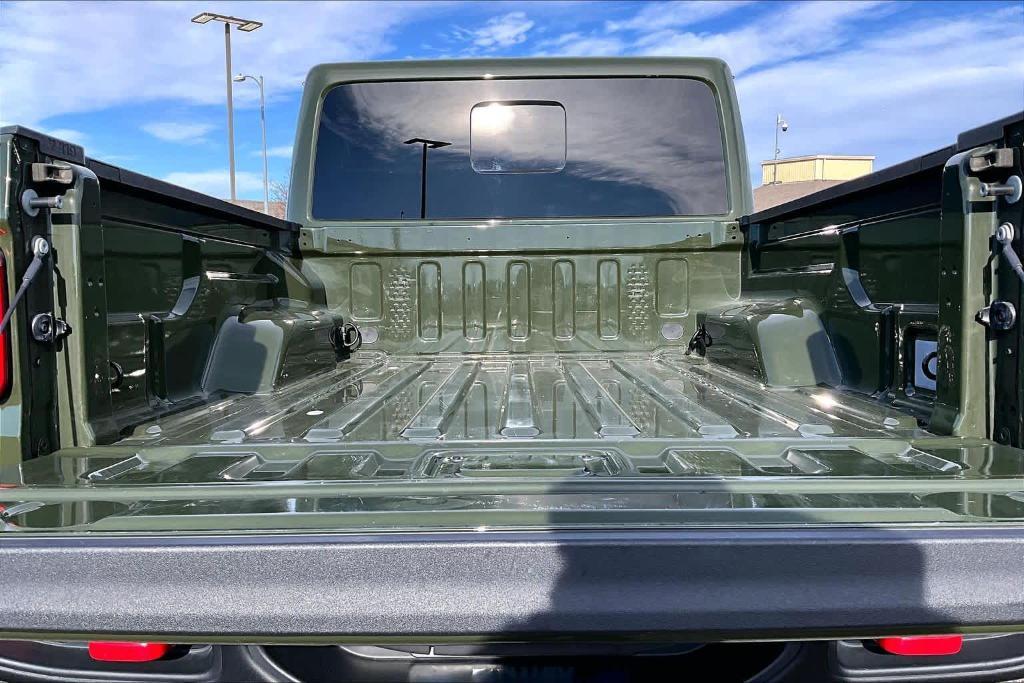 used 2023 Jeep Gladiator car, priced at $45,488