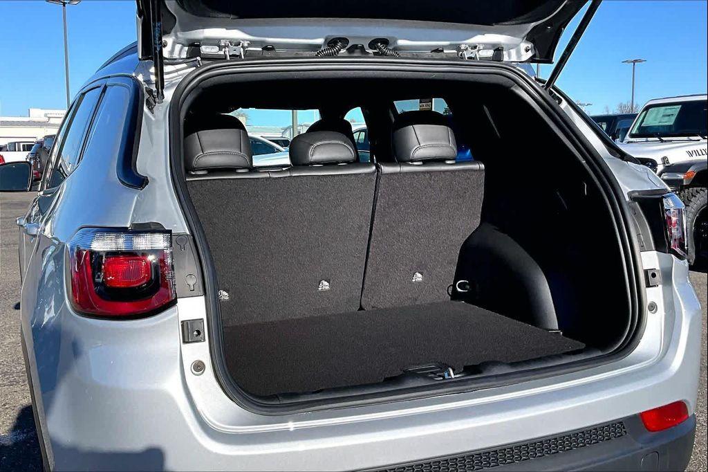 new 2026 Jeep Compass car, priced at $29,180