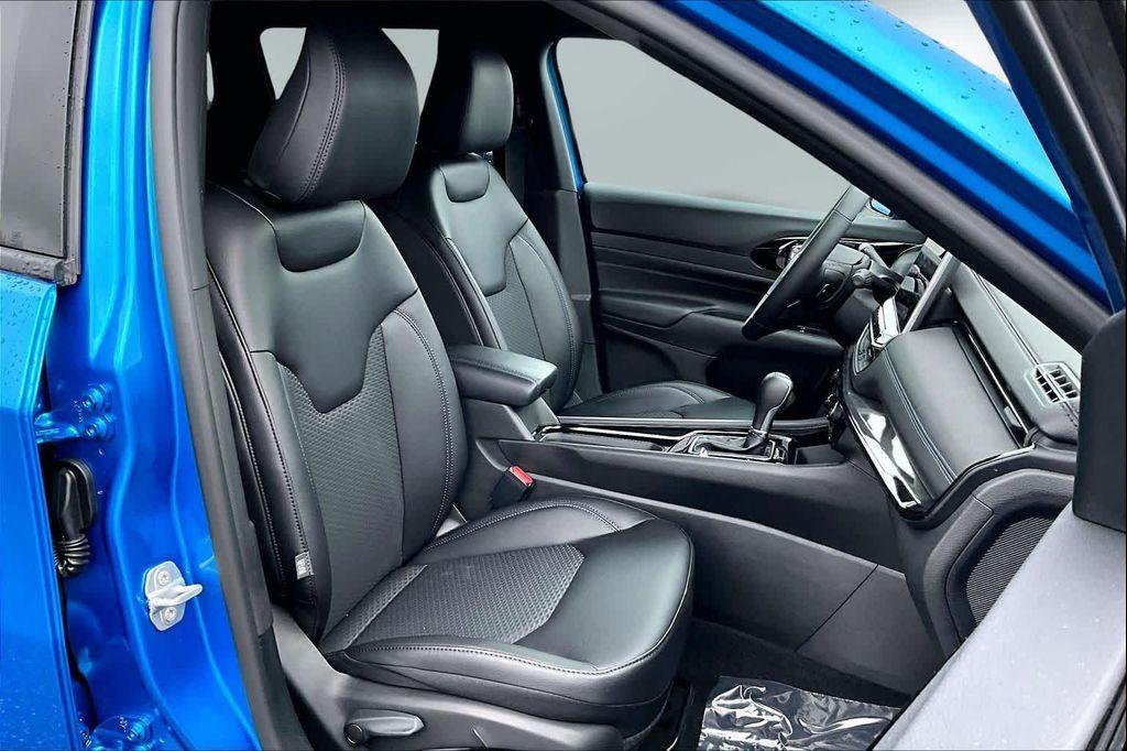 new 2026 Jeep Compass car, priced at $30,380