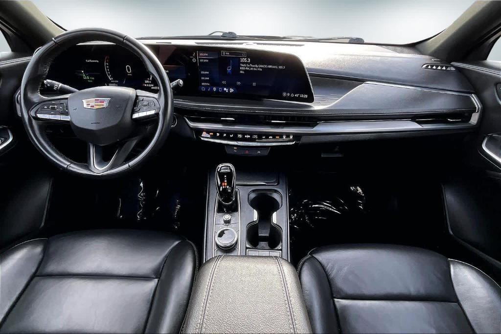 used 2024 Cadillac XT4 car, priced at $28,488