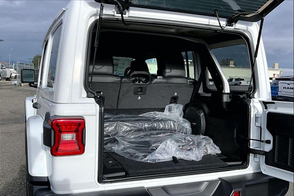 new 2026 Jeep Wrangler car, priced at $51,960