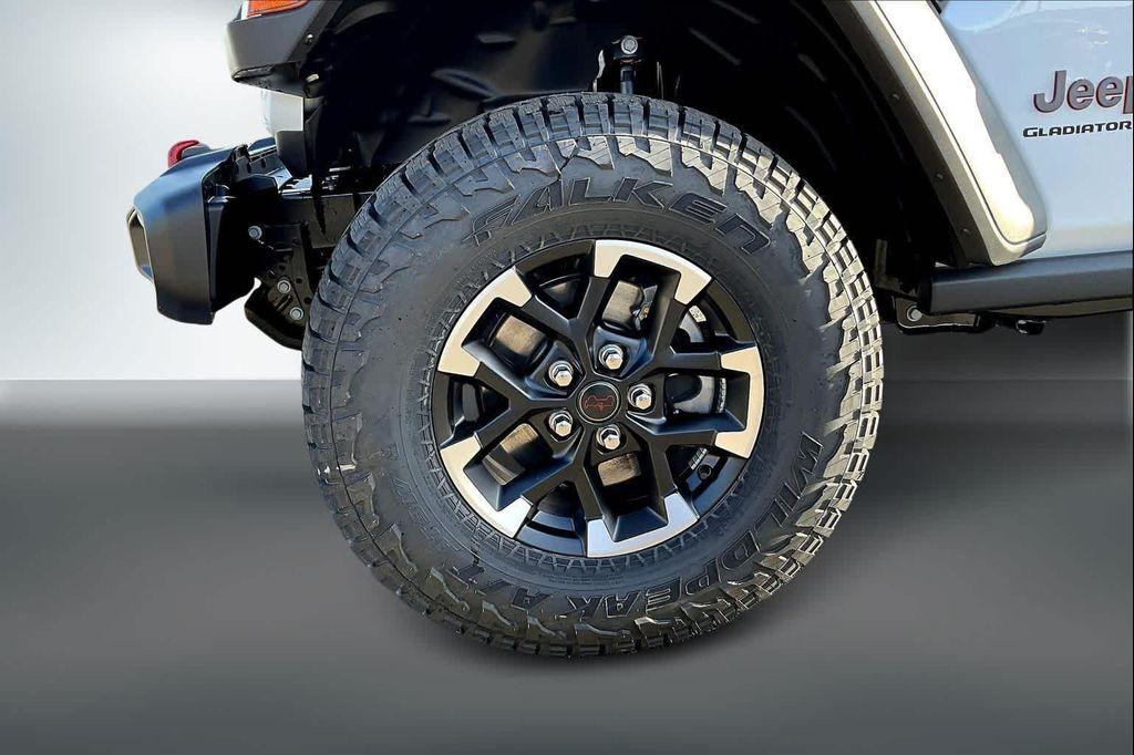 new 2026 Jeep Gladiator car, priced at $56,100