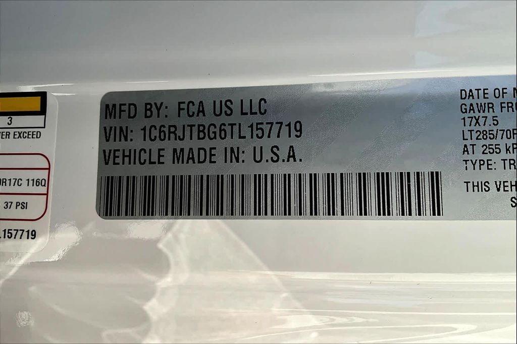 new 2026 Jeep Gladiator car, priced at $56,100