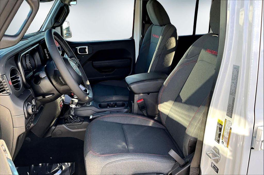 new 2026 Jeep Gladiator car, priced at $56,100