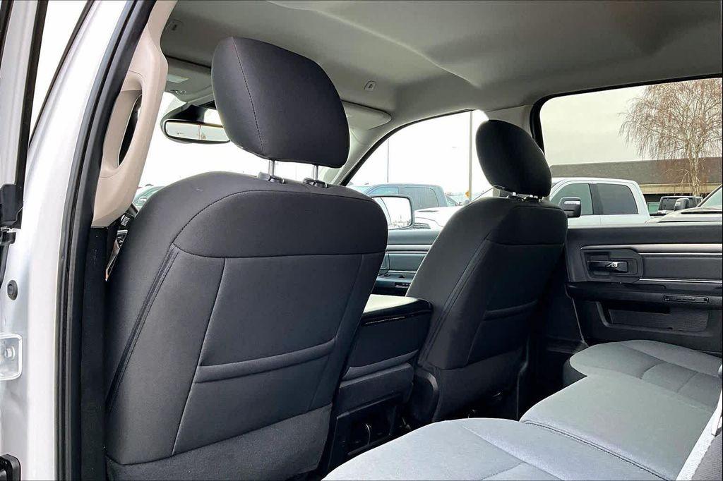 used 2022 Ram 1500 Classic car, priced at $27,578