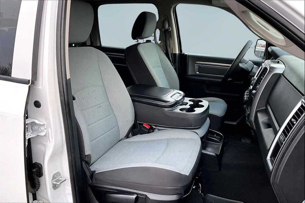 used 2022 Ram 1500 Classic car, priced at $27,578