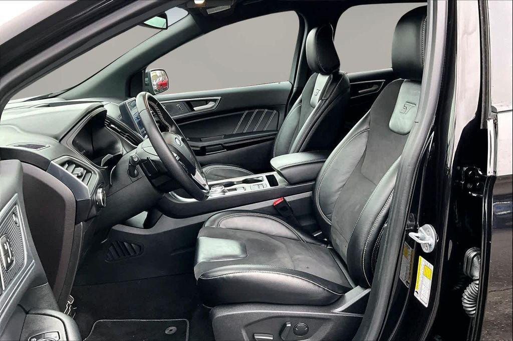 used 2023 Ford Edge car, priced at $26,488