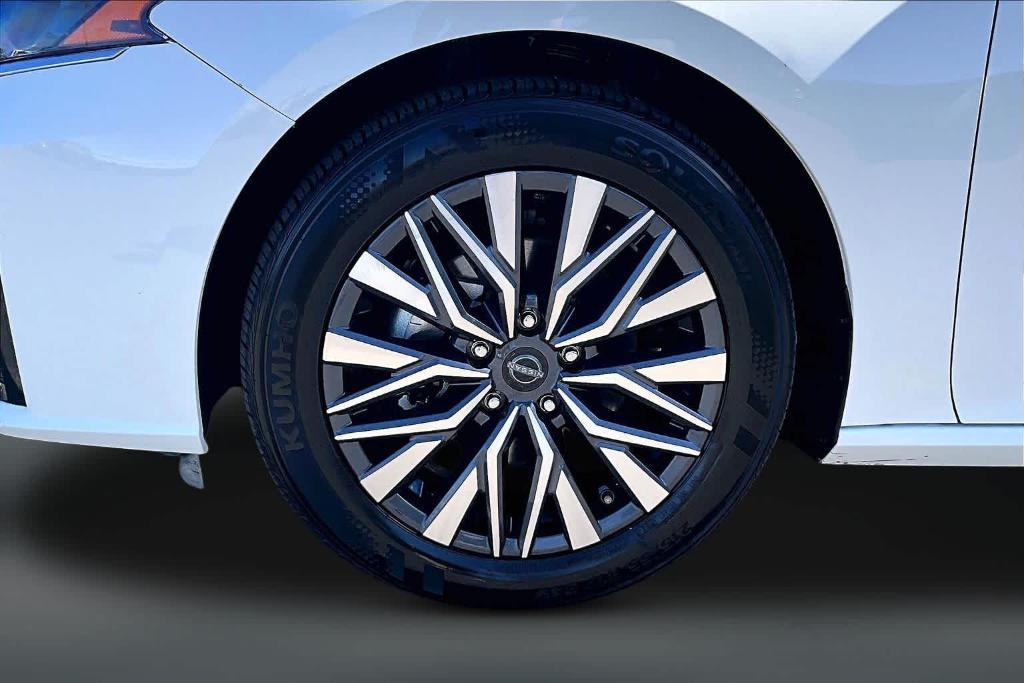 used 2025 Nissan Altima car, priced at $21,788
