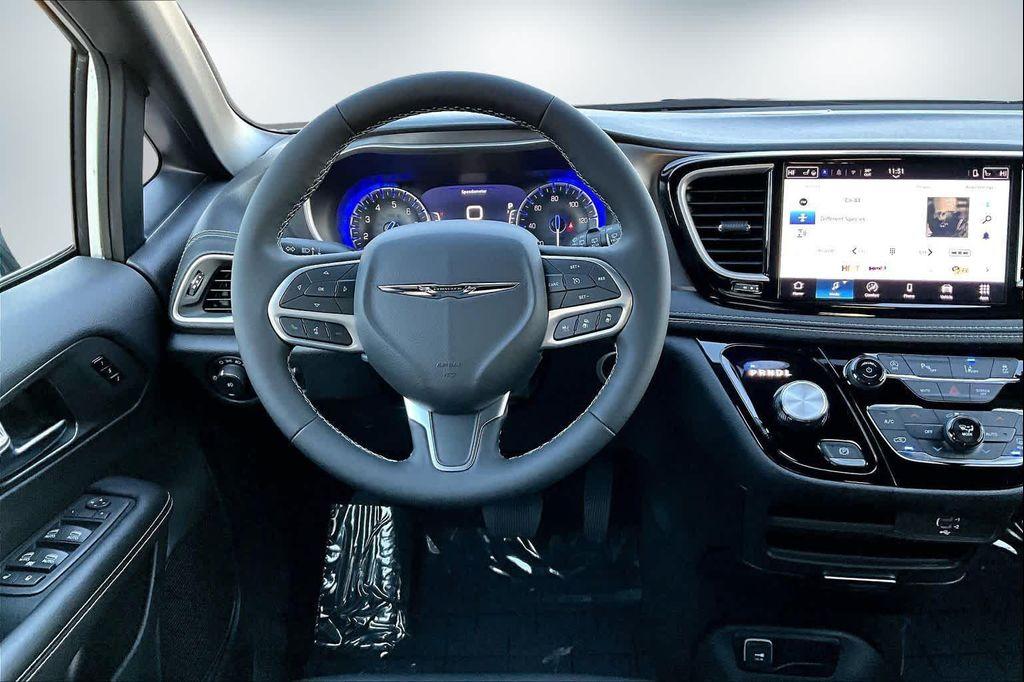 new 2026 Chrysler Pacifica car, priced at $46,010